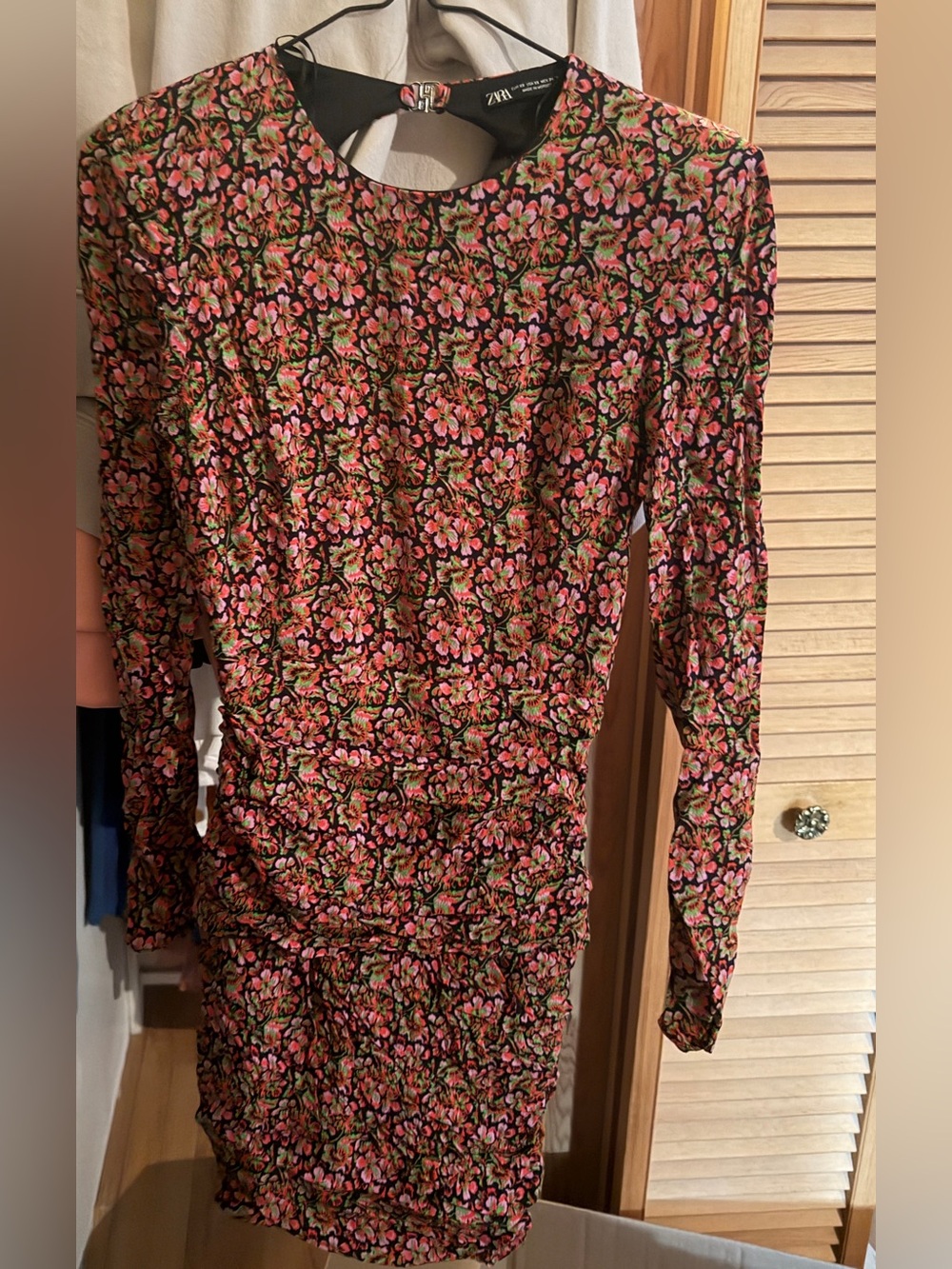 Zara Open back Long-Sleeve Floral Ruched Mini Dress